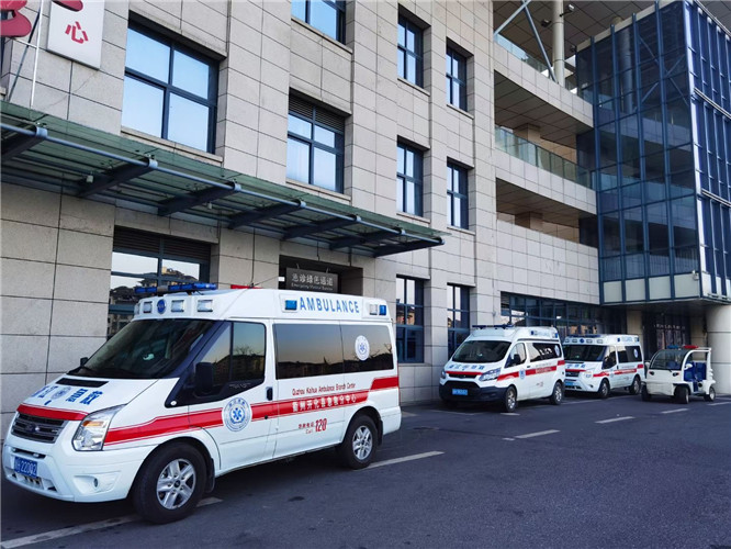 阿拉善右救护车出租服务案例4