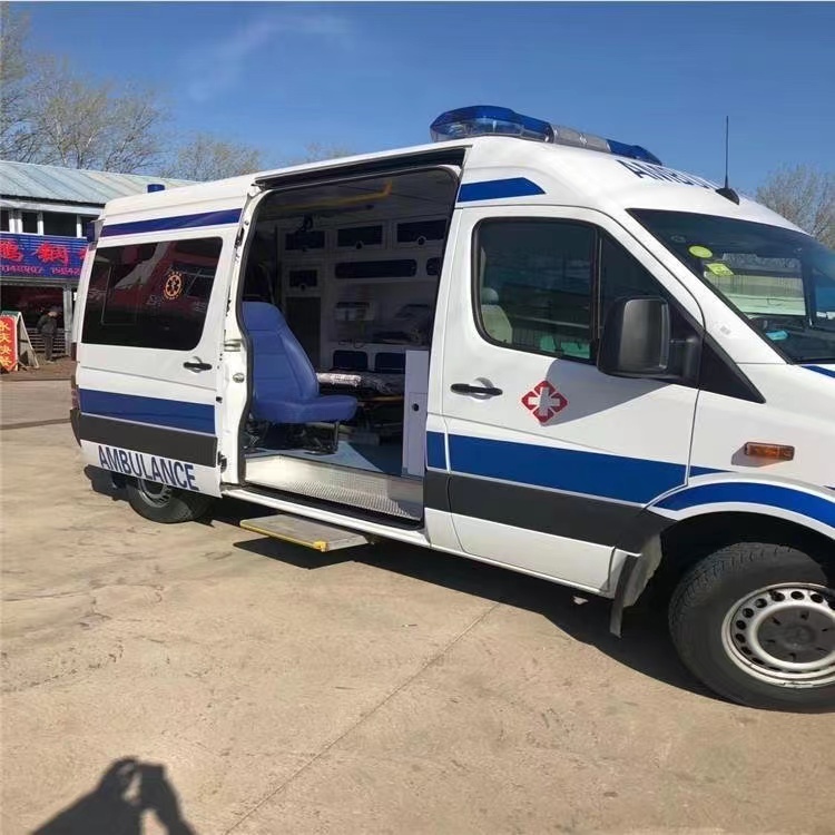 阿拉善右私人长途救护车出租转院回家